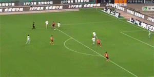 华夏幸福|够狠!上港4-0大胜力压国安排第一 500万新援一人独造3球