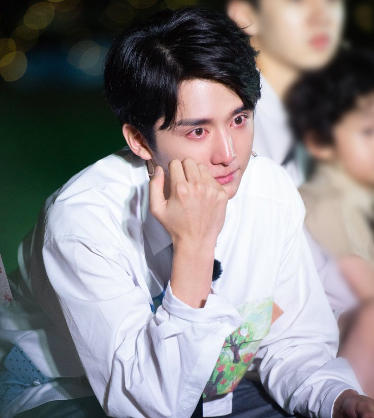  出席|《奇妙小森林》收官，嘉宾盛装出席，我却被谭松韵郑爽给美到了