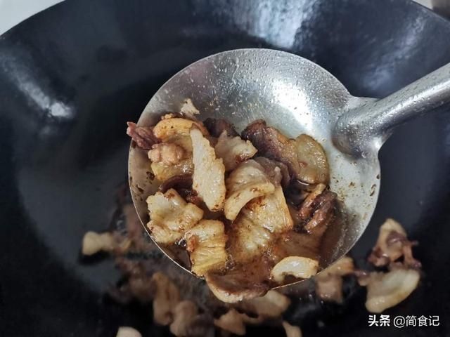  豆芽|炒豆芽时，要不要焯水？原来一直做错了，难怪豆芽不入味，腥味重