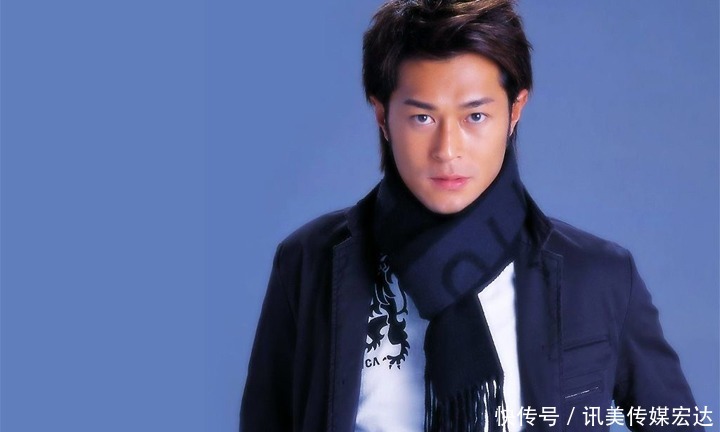 叶璇四字吐槽肖战,言语中带有讽刺,顺带