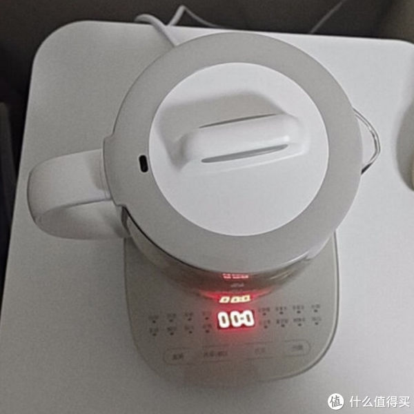 养生壶怎么清理水垢(轻松解决养生壶清理难题，让你的生活更健康！)