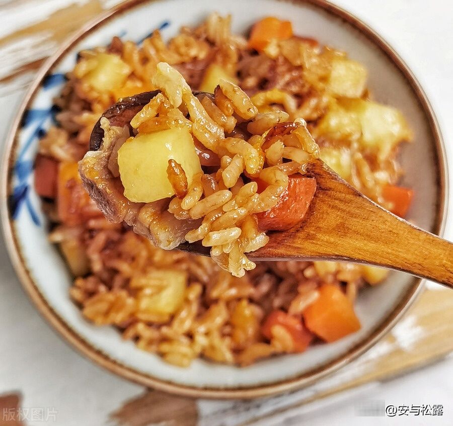 营养|火腿土豆烩饭，懒人专属美食晚餐，超简单快手饭，上班族营养便当