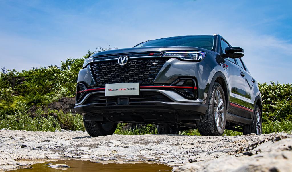  蓝鲸|科技测测看丨长安CS55PLUS蓝鲸版给你惊艳的可不只是芯