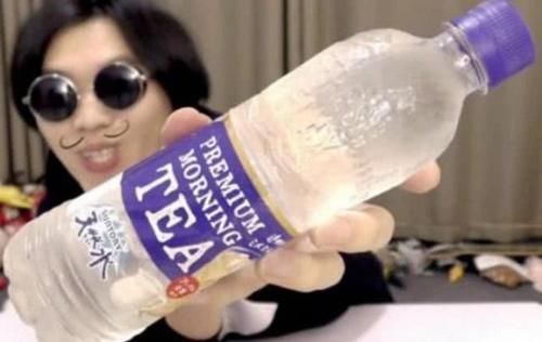 上课|4款“奇葩”小零食,上课偷吃老师都不知道,发明者也是煞费苦心