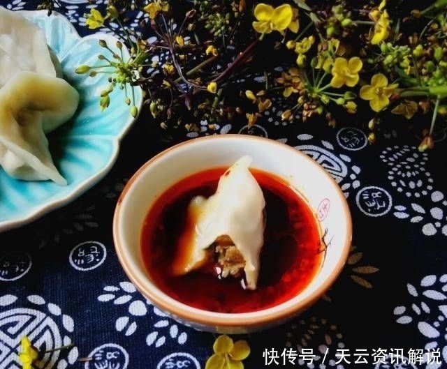 饺子|韭菜猪肉饺蘑菇,又咸又好吃,香又不腻,一口都吃不完