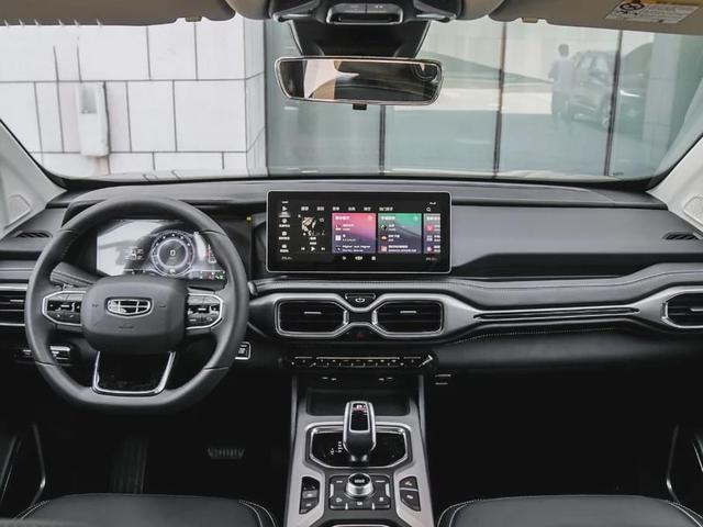  SUV|要买就买顶配！4款配置功能令豪车汗颜的国产SUV