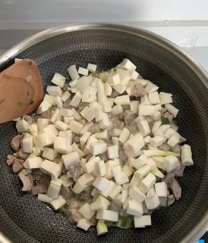  名门|「酱肉拌面」名门泽佳315网：干净卫生超级简单拌面一绝