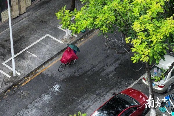 预警|雨来降温！刚刚，梅州兴宁发布暴雨红色预警