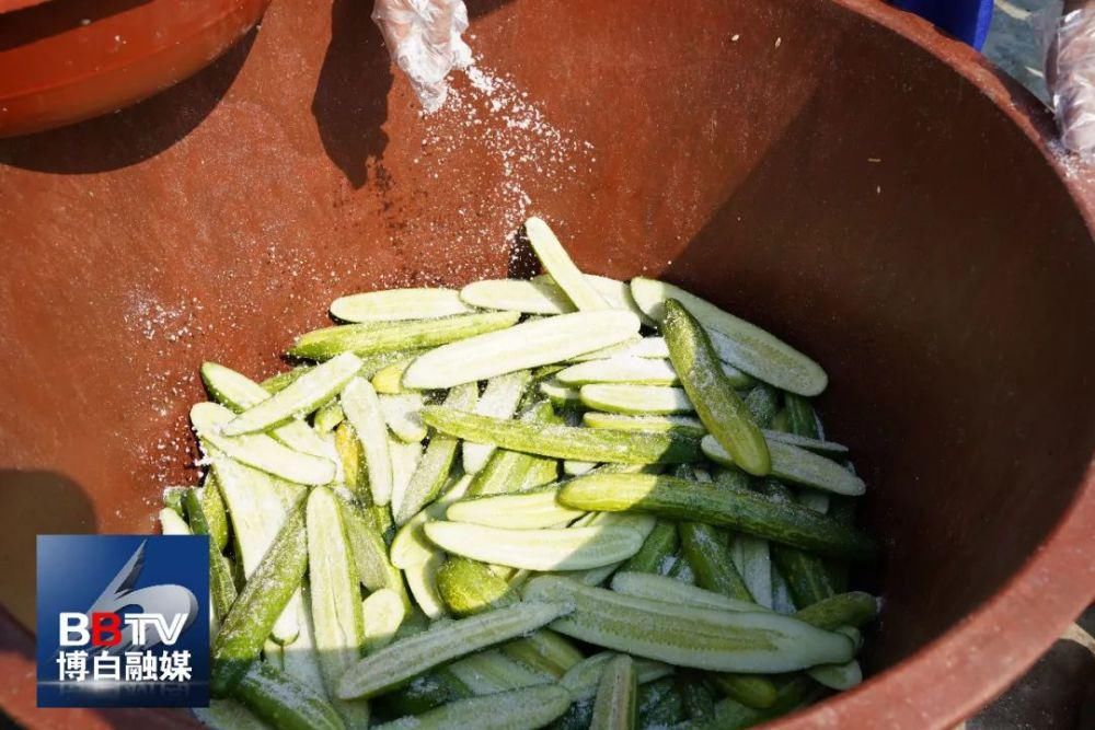 滋味|博白黄瓜皮、白粥，夏日酸爽好滋味！