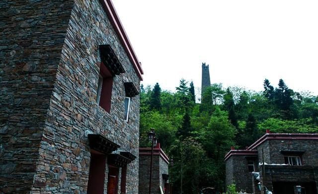 天台山|四川成都秘藏的千年古城，又仙又美又凉快，一眼便会爱上