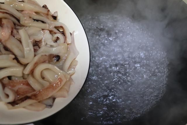 排空|这菜是“推粪机”,清肠刮油,吃一次排空黑宿便,轻松又舒坦