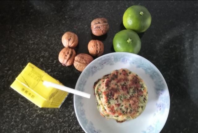 内里|既不揉面也不发面,还不担心弄脏手,外表焦香酥脆,内里柔软细腻