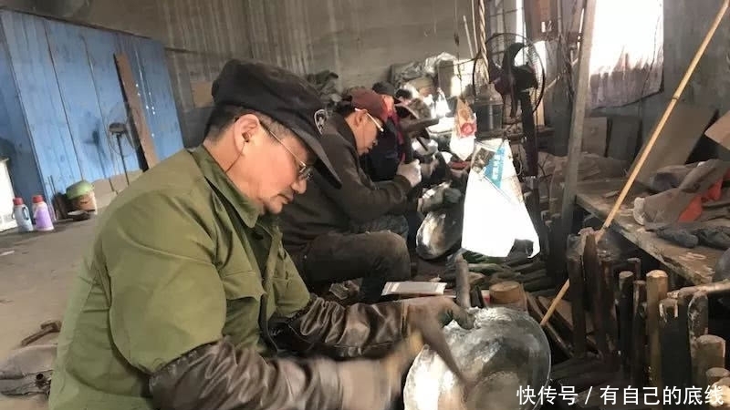 不粘锅|曾排队疯抢的“不粘锅”,为何如今却无人问津?专家一语道破玄机