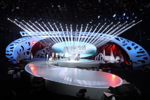  极致|国货美×女性美，《看见美好生活》示范“文化＋商业”的极致创新