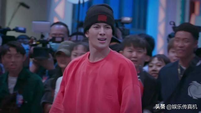  张艺兴|看完《这！就是街舞》4位队长斗舞，感觉赛果已经不重要了