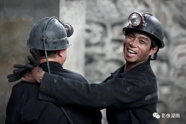 深处|地层深处:探秘煤矿工人的生活