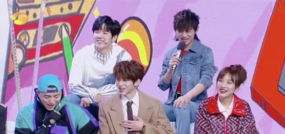 许佳琪|快本预告播出,许佳琪三字告白蔡徐坤,蔡徐坤却说吓死了