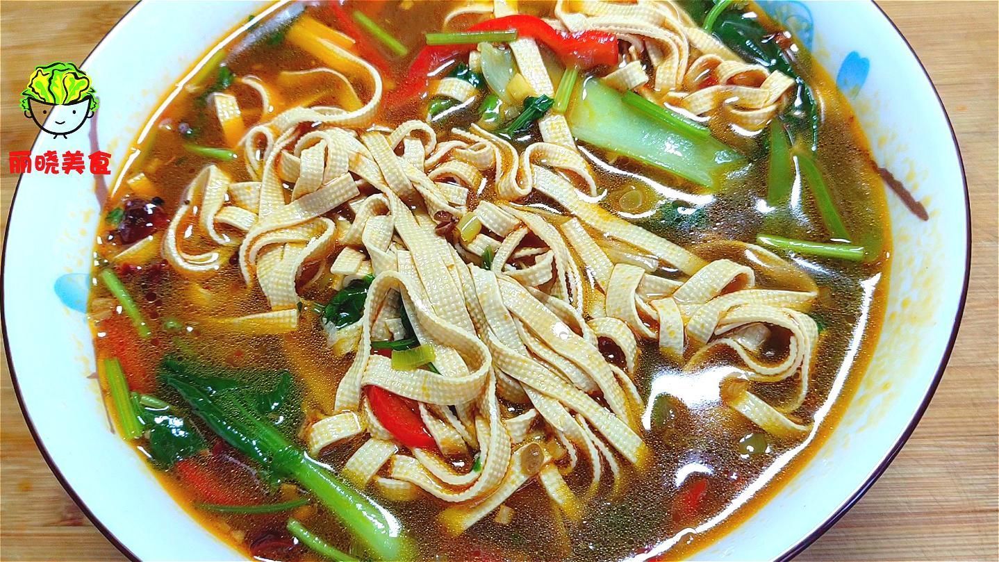 豆腐皮|豆腐皮别炒菜了,教你好吃做法,我家一周吃5次,真的是太解馋了