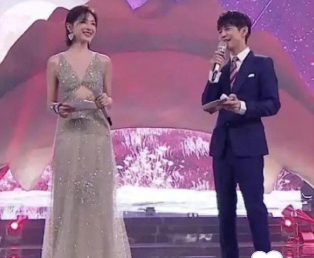 担当|芒果夜《浪姐》担当主角,万茜带伤主持,宁静团再唱《Flow》超燃