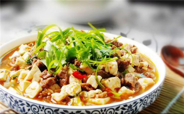  卤蛋|精选美食：胡萝卜炒西兰花，可乐卤蛋，莴笋炒肉丝，豆花牛腩