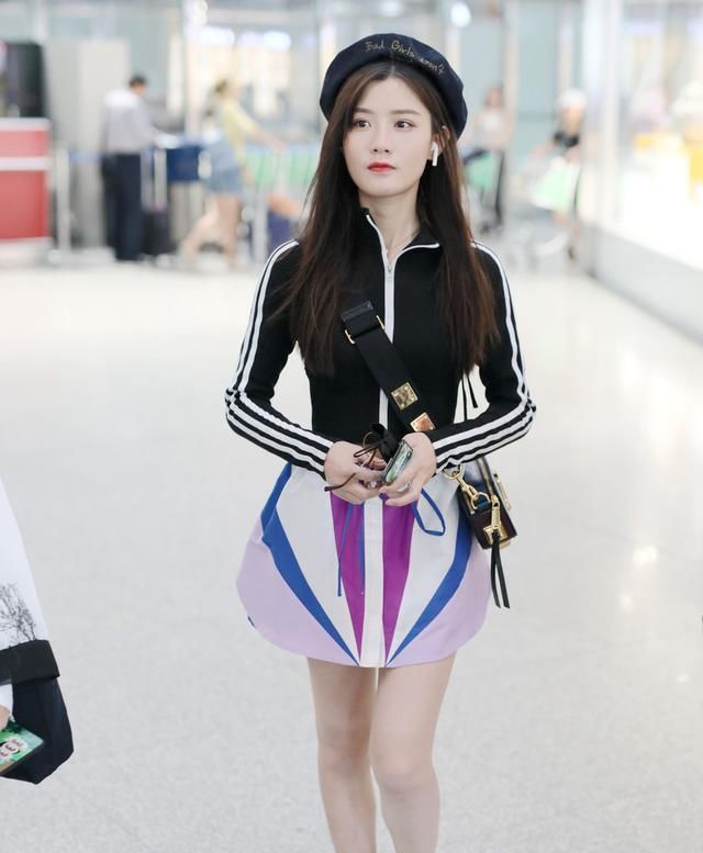  成功|今夏流行气球裙，遮肉减龄又时尚，成功穿出细腰和长腿！