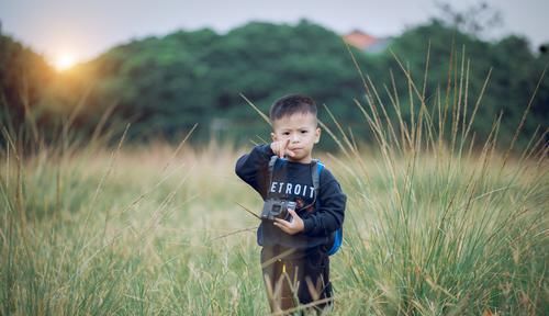  受欢迎|这三类孩子不受欢迎，可很多家长还自以为是聪明的表现