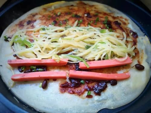  不了|秋天，我家儿子超爱吃这早餐，一日三餐基本吃不了多少，一口一卷，几分钟上桌