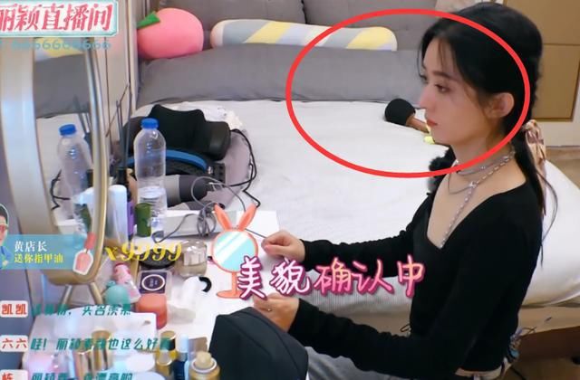  化妆师|《中餐厅》为何不见化妆师？看看赵丽颖自己化妆的效果就懂了