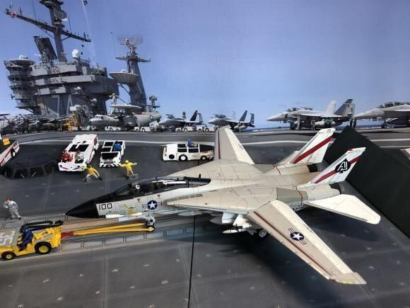  这款|航母上这款不起眼的小车，比法拉利还贵，为何印度却用拖拉机替代？