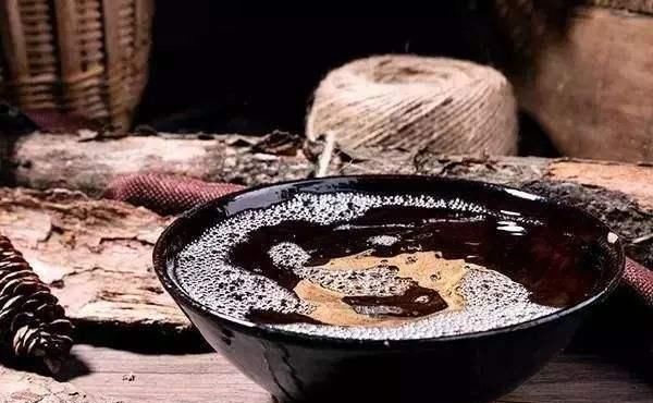 看不到|五斤粮才出一斤酒的酱香酒,为何酒厂内却看不到堆积如山的酒糟?