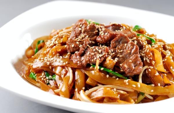  事件|当心！11人中毒，1人抢救无效去世！近期吃这种食物要注意