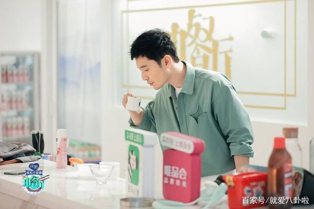  脱妆|因脱妆上热搜,黄晓明素颜视频回应超霸气,网友这次的回应是亮点