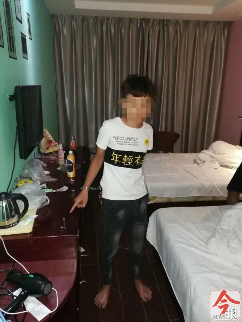  柳州|柳州少年穿“年轻有为”T恤，组团狂盗电驴！被抓后称：为炫耀自己
