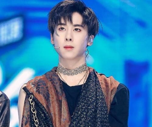 节目组|张艺兴指导李希侃组《梦不落雨林》,意见却不被采纳,点评还被剪