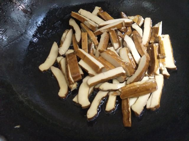 真香|冬瓜这样做太好吃了,加入2样配菜,?冬瓜清淡透明有营养,真香