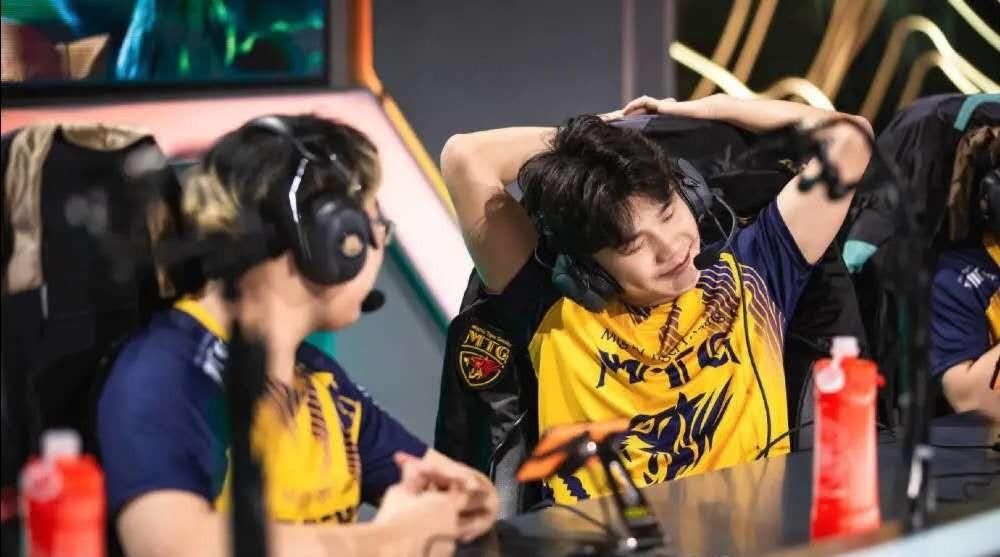  劣势|王者荣耀：世冠四强都有什么劣势？DYG不稳定，MTG缺乏经验！