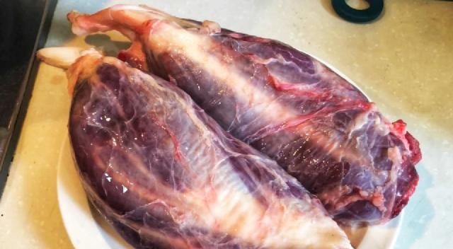  牢记|卤肉店的酱牛肉为何酱香肉嫩? 牢记4个窍门, 教你卤制酱牛肉方法