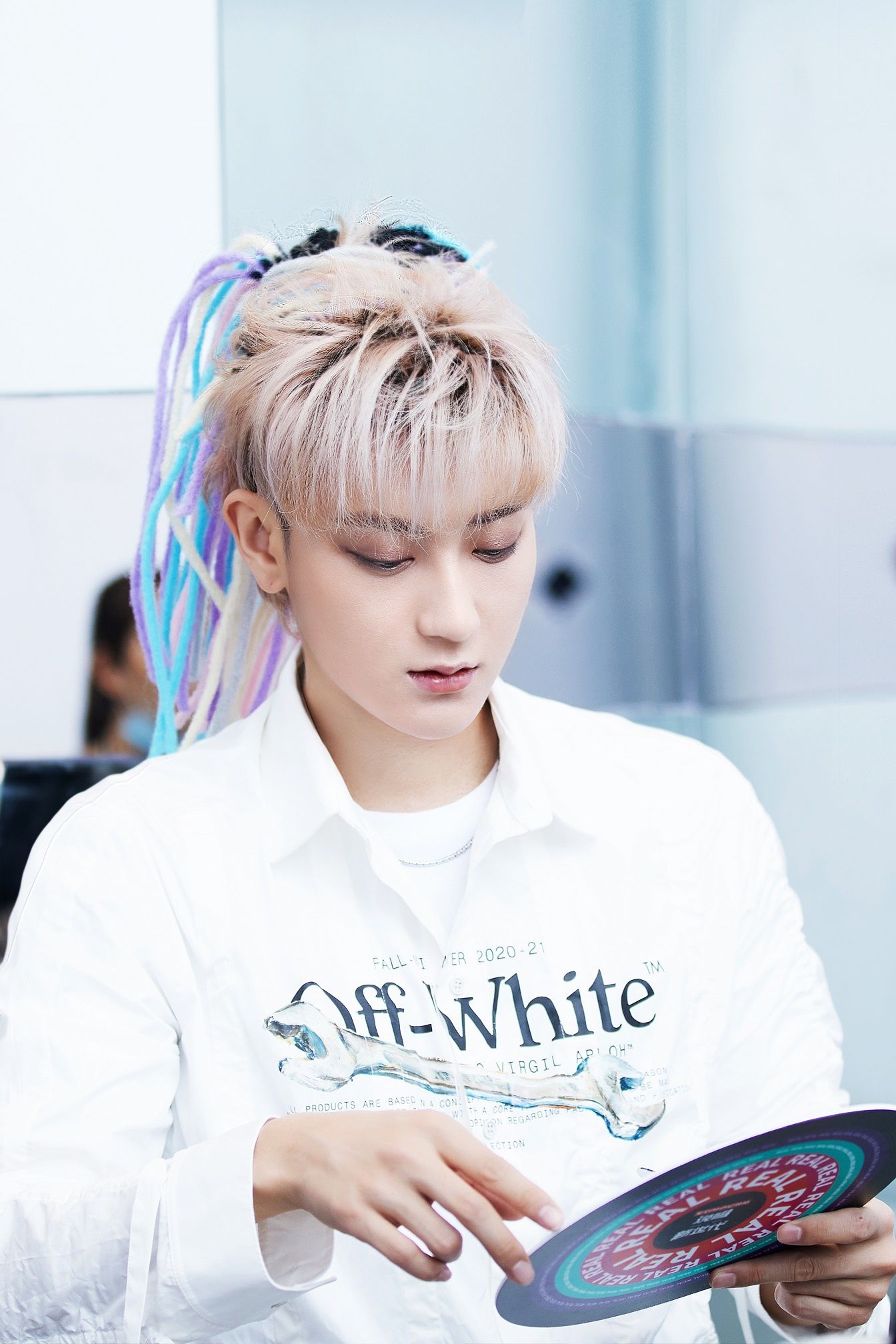 说唱|《说唱新世代》综艺首播 黄子韬与选手和解表现圈粉