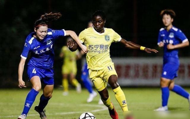 江苏苏宁女足|女超开战：卫冕冠军高开低走！3球领先被连追2球，险些葬送好局