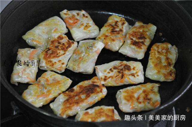  肉卷|还没出锅，孩子又忍不住偷吃！外焦里嫩比肉卷还香，着实吃不厌！