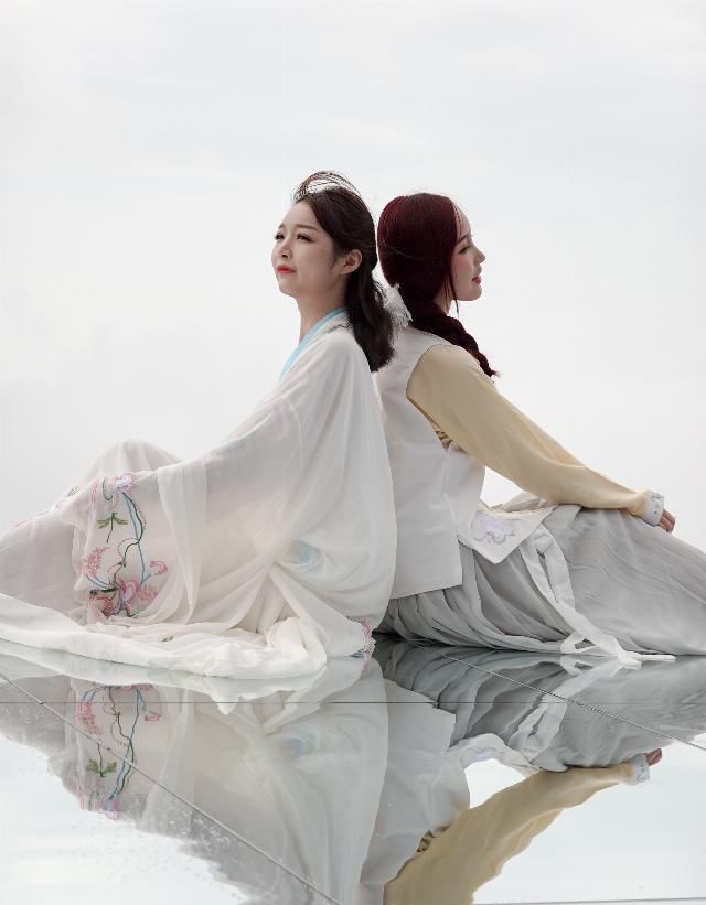  安徽|跟着古风美女游安徽天柱山，去哪里拍照片才好