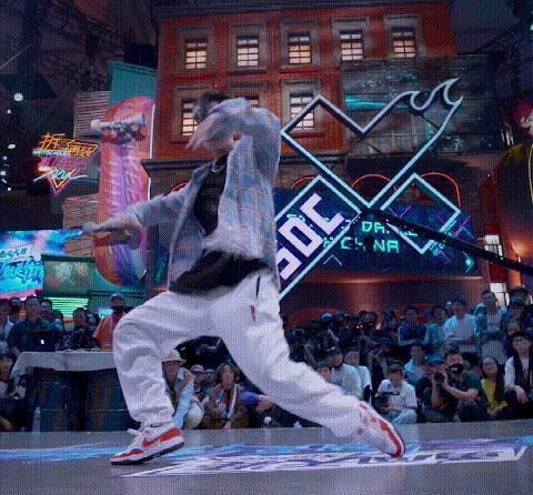  张艺兴|《这就是街舞》队长斗舞，张艺兴为何能赢王一博？主要有三点原因