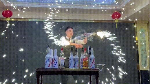  故事|我有鸡尾酒，你有故事吗？