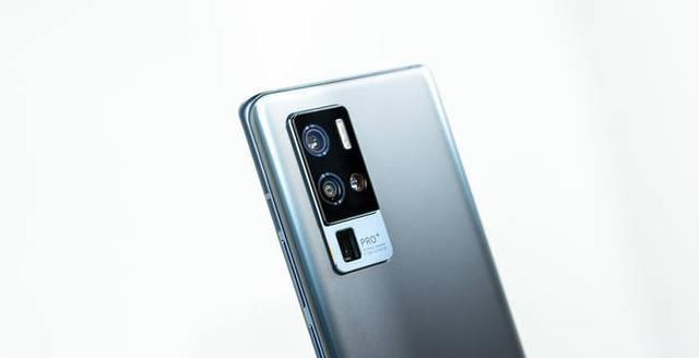  游戏体验|“超大杯”旗舰vivo X50 Pro＋上手实测：表现全面几乎无短板？