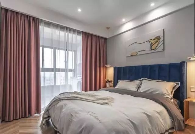  客厅|100平米现代风装修，二居室的房子越看越有品