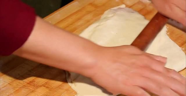  易学|大厨教你做酱香肉饼，外酥里嫩酱香十足，做法简单易学