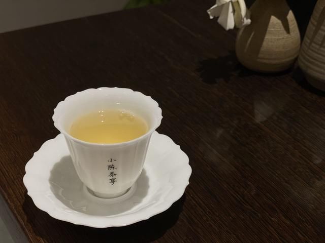  隔夜茶|再喜欢喝茶，这四种茶也轻易不要喝，可不止隔夜茶，浓茶哦