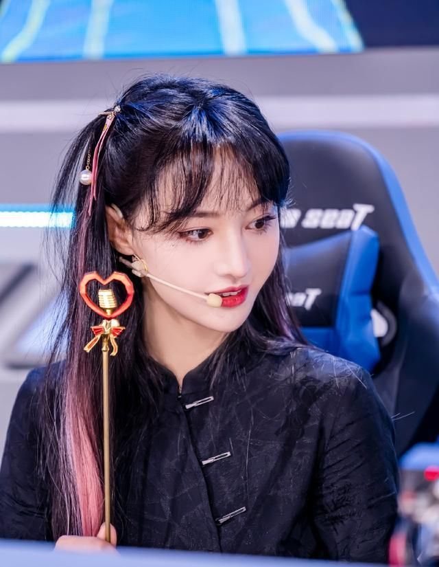  郑爽|吴亦凡：你为什么来潮流节目？郑爽：因为你啊！奇怪的CP增加了