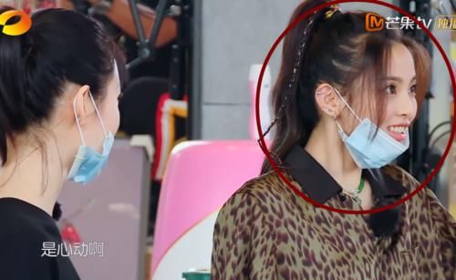  看清|《中餐厅》王俊凯第一次吐槽杨超越，谁看清她下意识反应？甜齁了