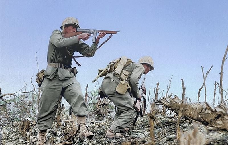 太平洋|一人坚守阵地，两度击退日军，美军机枪手创造太平洋战场上的奇迹